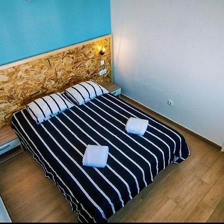 Roots Apartment 잠부예이라도마르 외부 사진