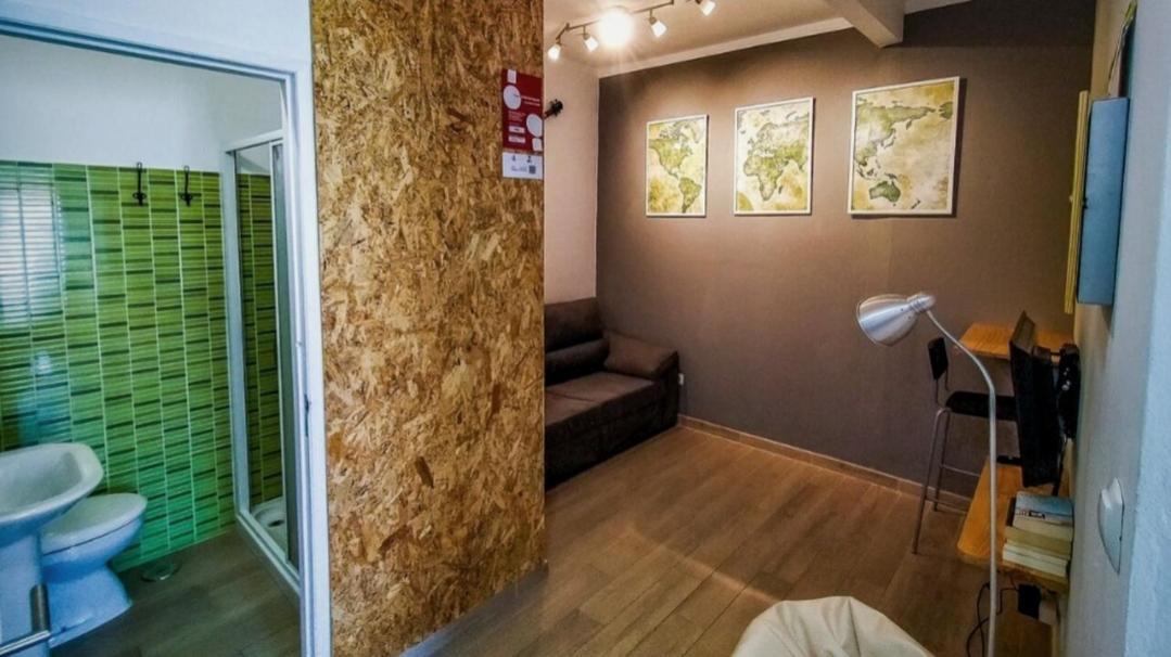 Roots Apartment 잠부예이라도마르 외부 사진