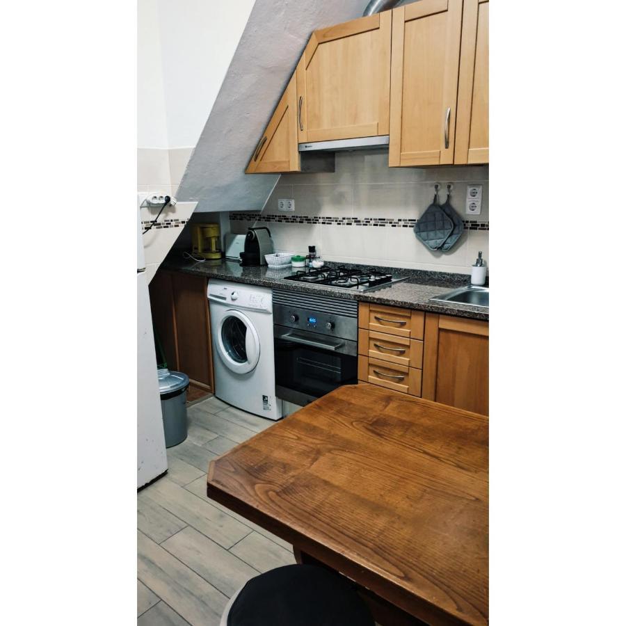 Roots Apartment 잠부예이라도마르 외부 사진